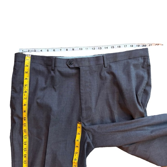 Tommy Hilfiger Dress Pants 40x32 gray slacks men’s bottoms workwear grid pattern - Picture 7 of 11
